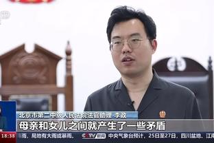 基根-穆雷：福克斯帮我提升了防守 我俩经常打一对一